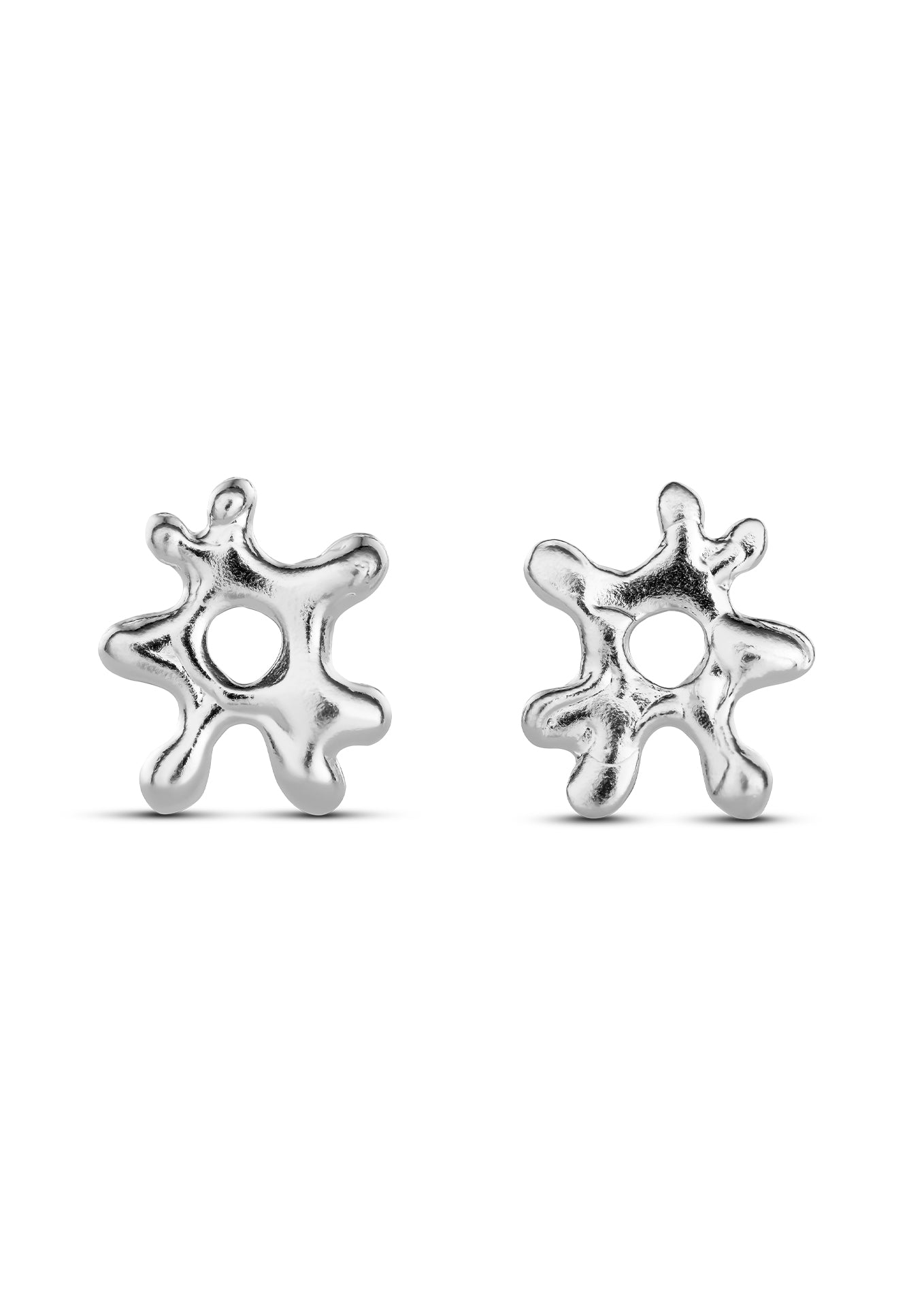 NO MORE accessories Sea Flower Stud earrings in Silver