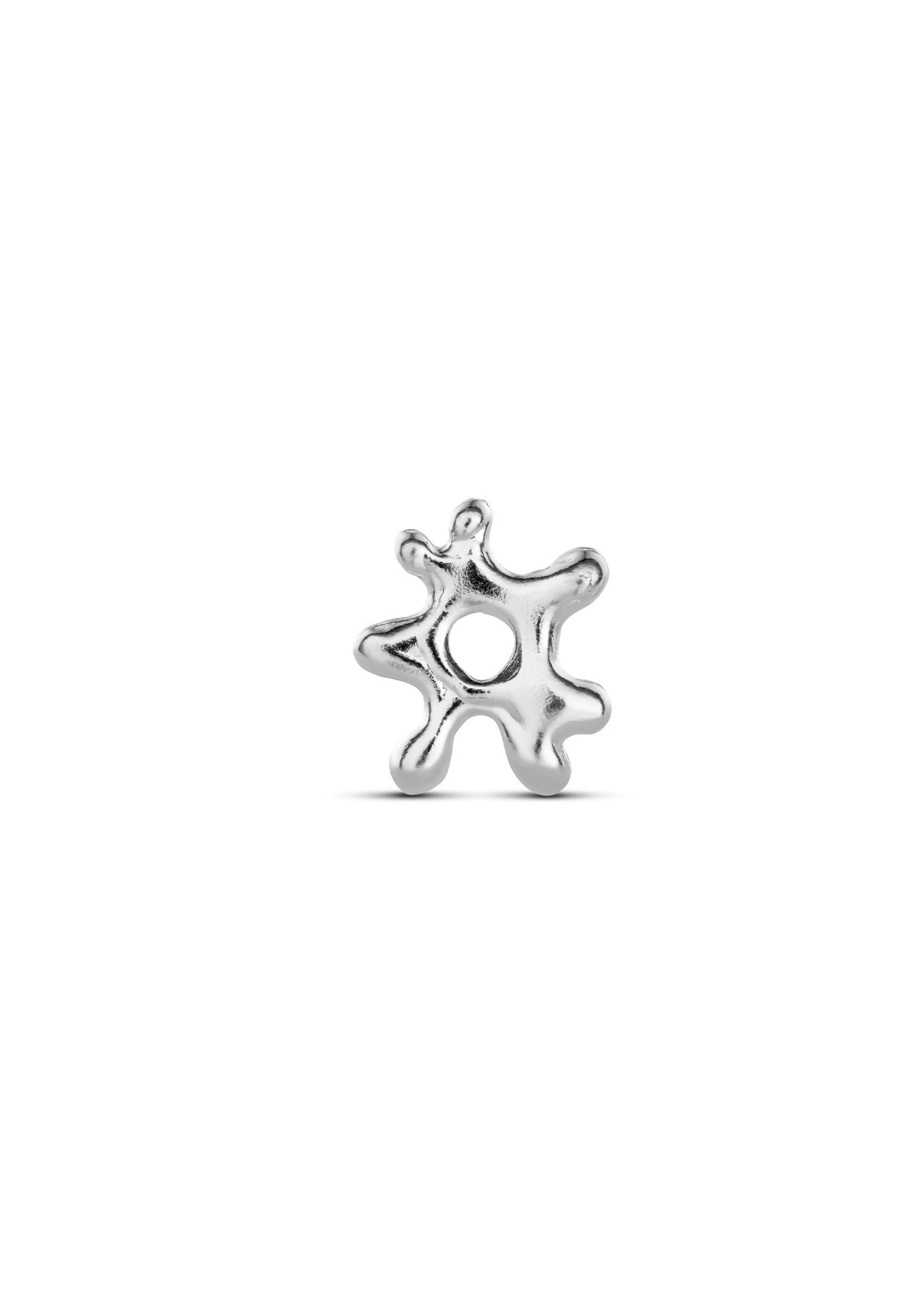 NO MORE accessories Sea Flower Stud earrings in Silver