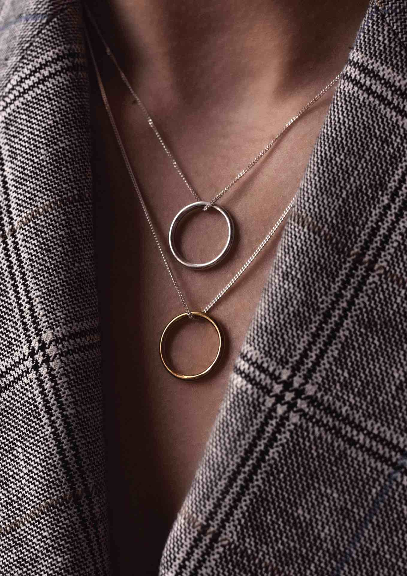 NO MORE accessories Circle Necklace in sterling silver with gold plated pendant