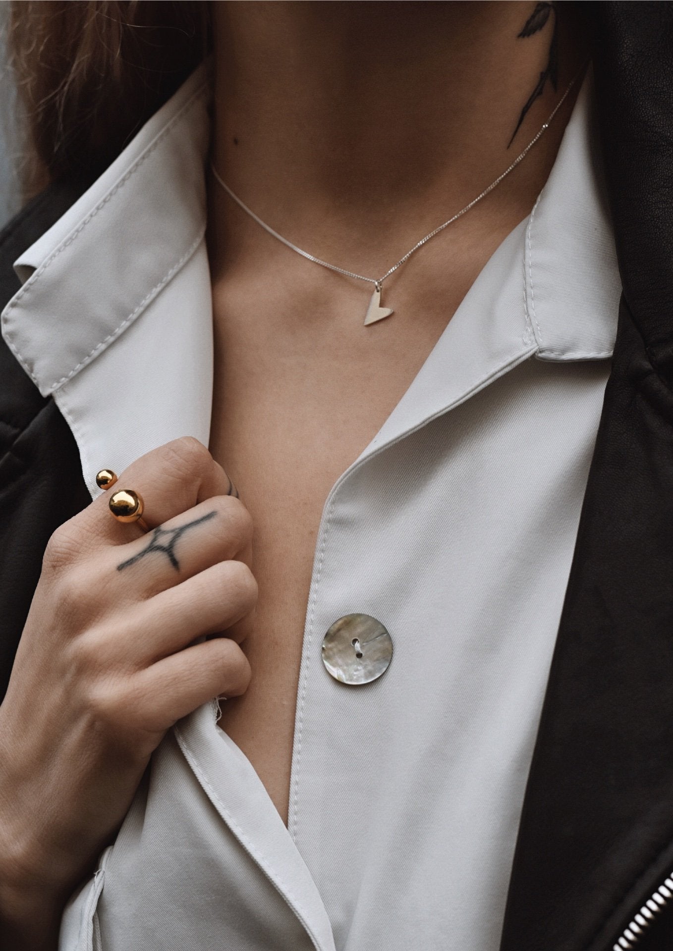 NO MORE accessories Love Necklace in sterling silver with sterling silver pendant