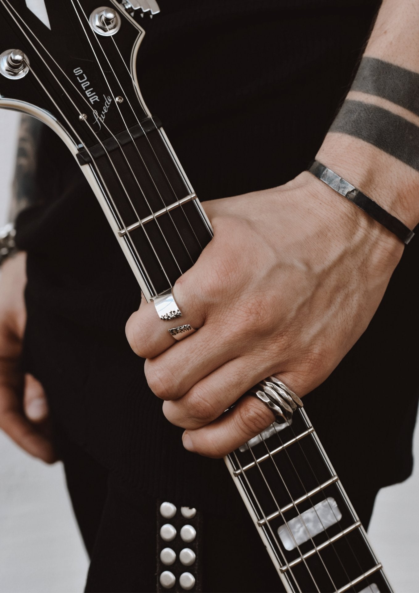 NO MORE accessories Men's Rugged Bracelet in oxidized sterling silver
