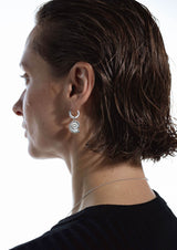 No More accessories Sea Snail Midi Hoops Silver