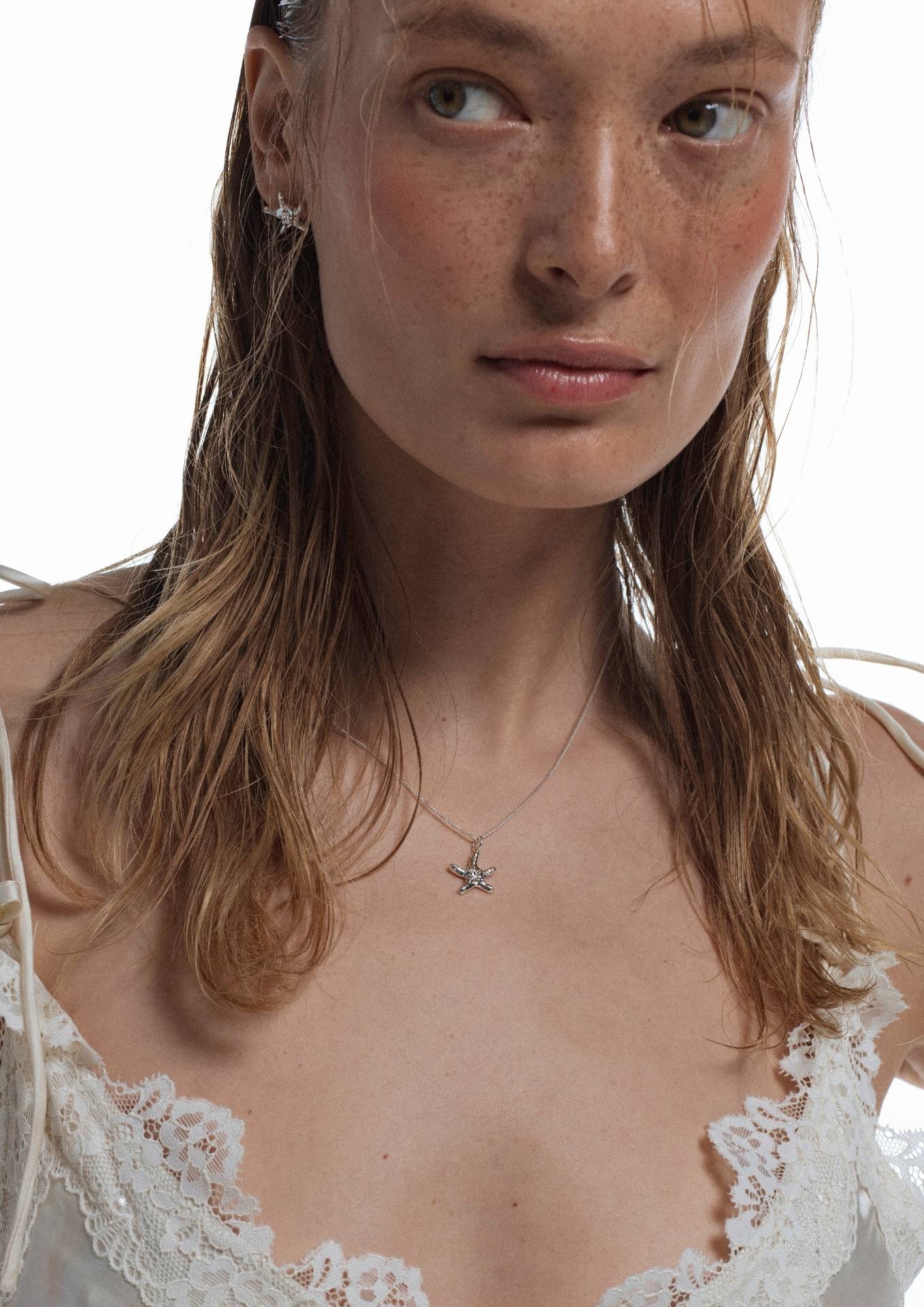 NO MORE accessories Sea Star Necklace in Silver