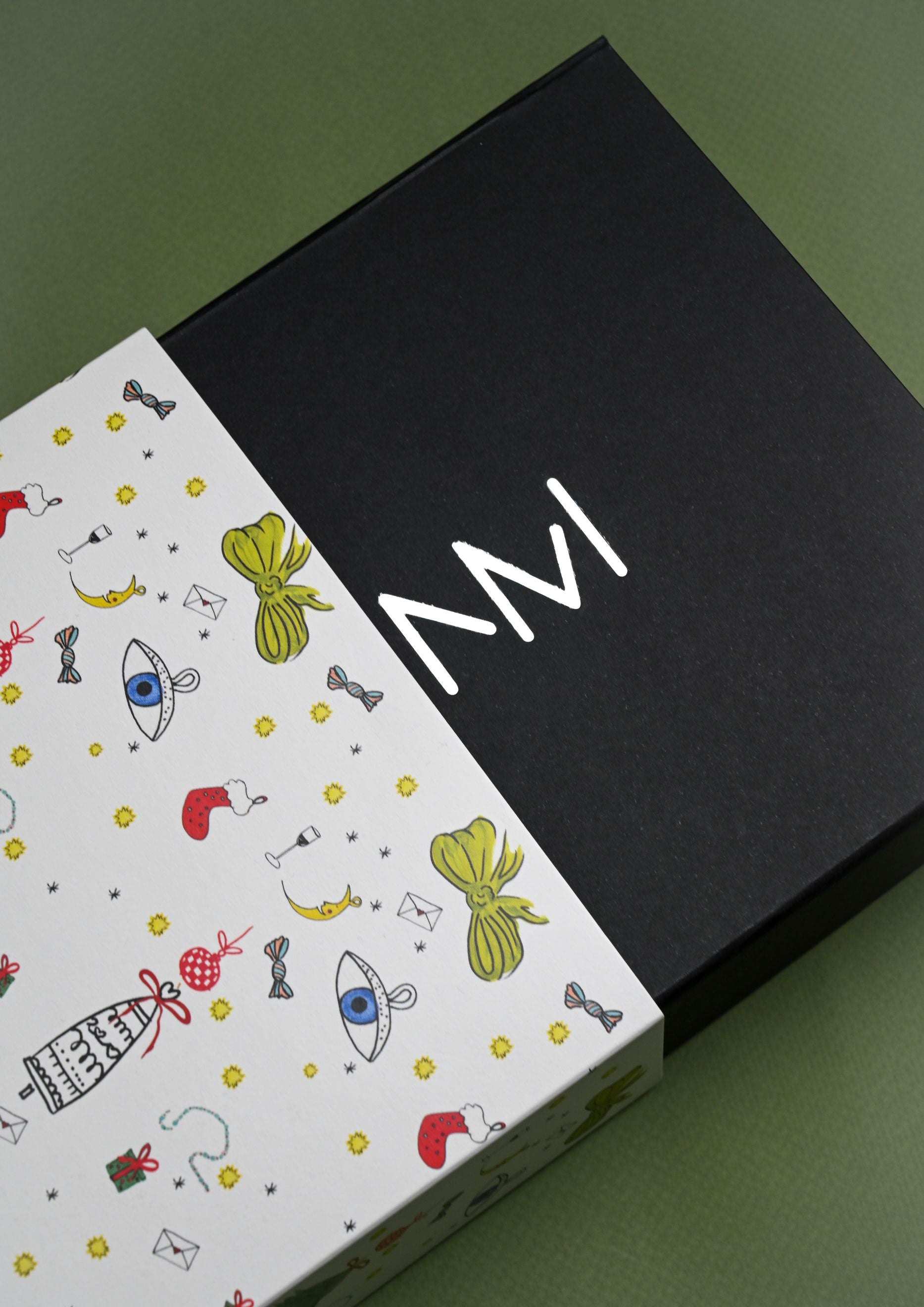 Magic Christmas Gift Wrapping