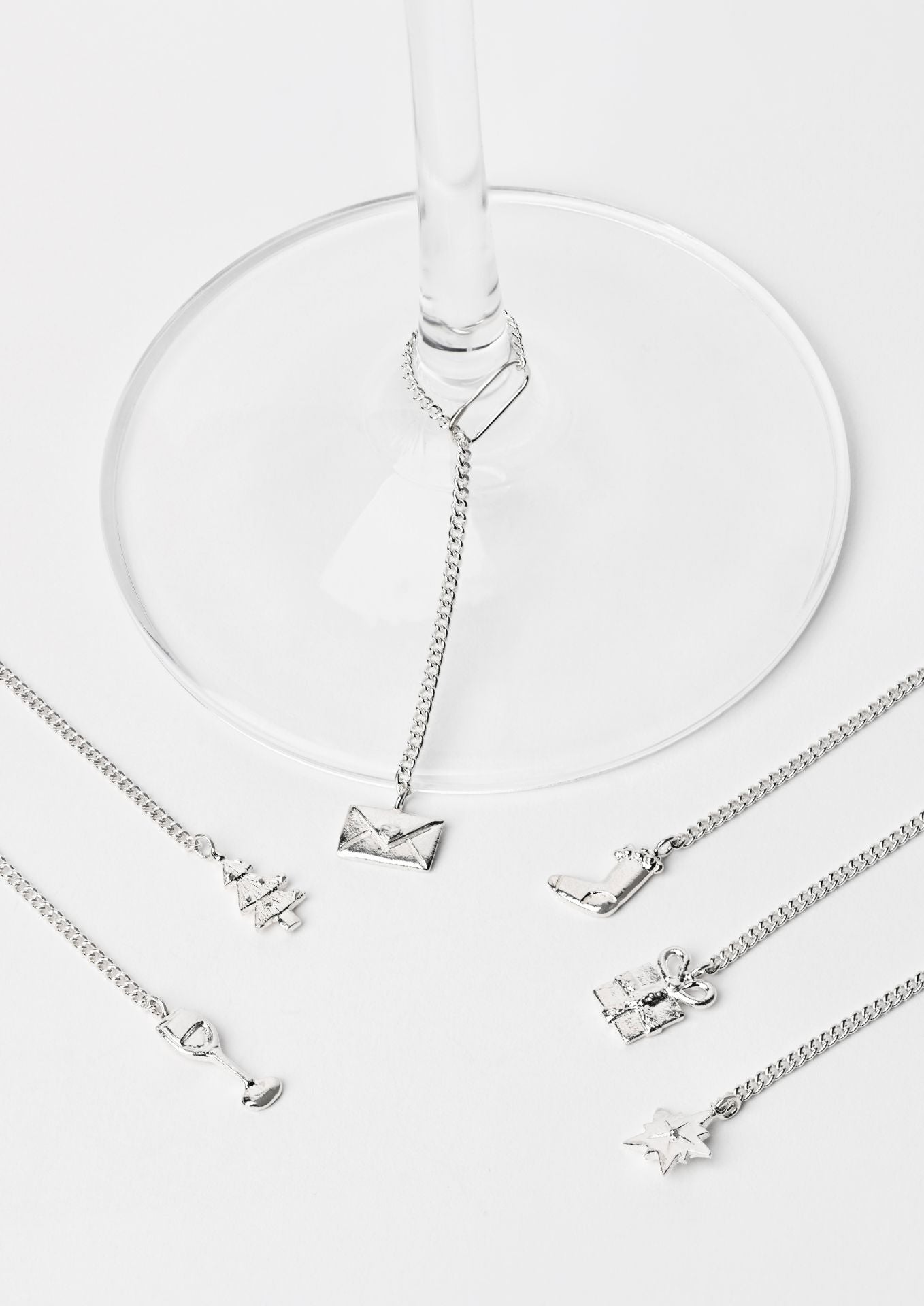 NO MORE accessories Magic Christmas Wine Glasses Charms Silver (set of 6) 