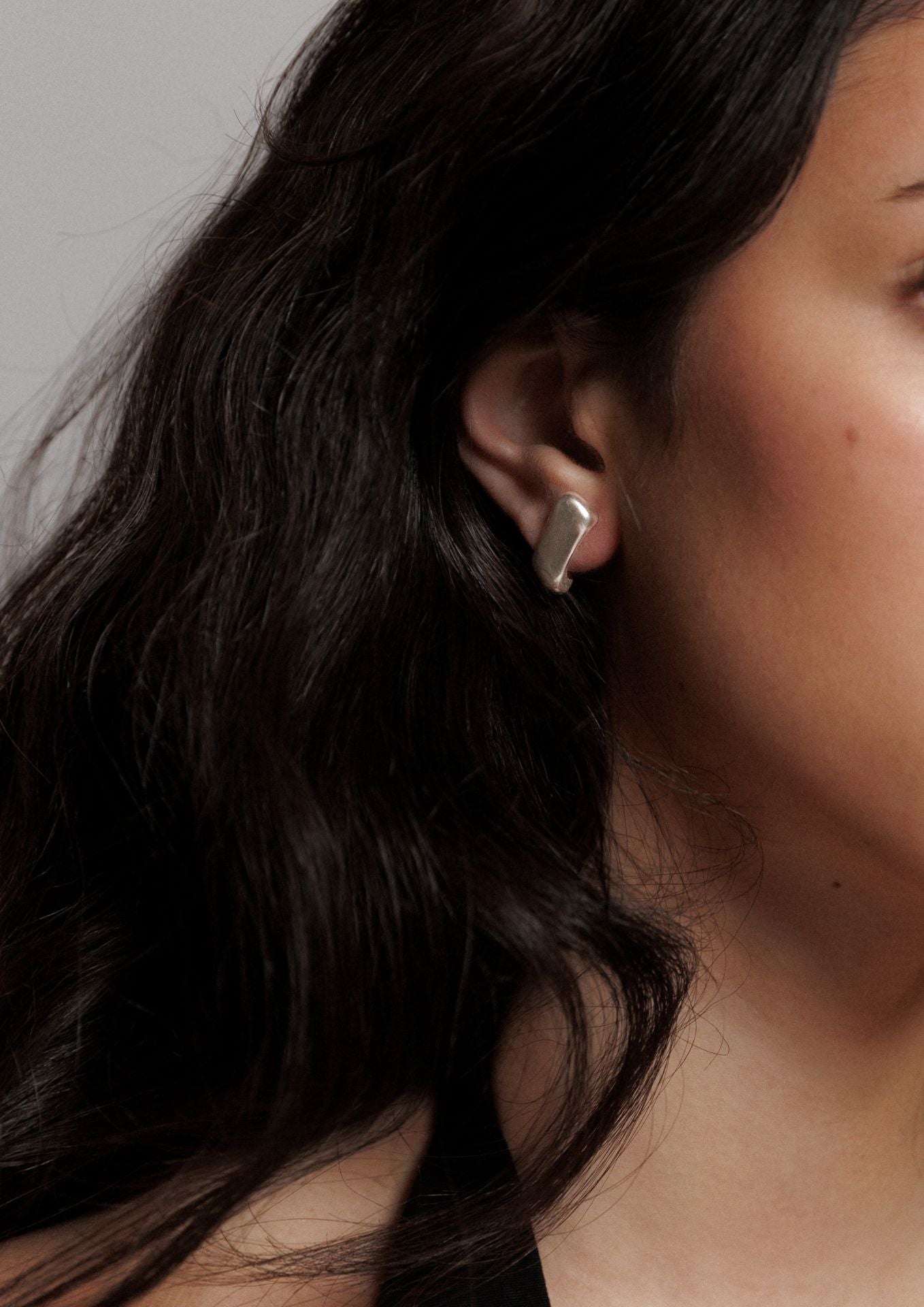 The Edge Earrings Silver no more accessories