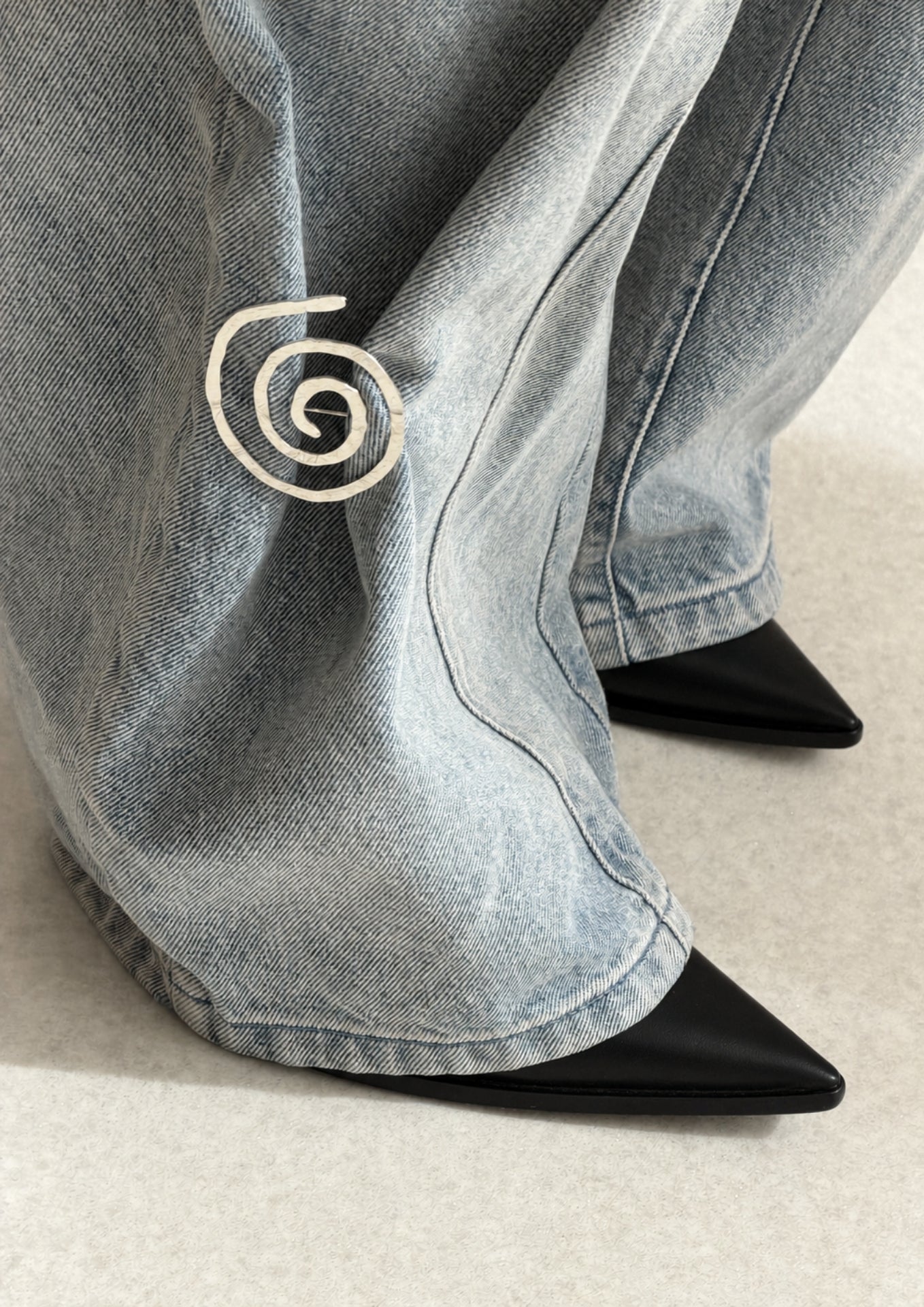 NO MORE ACCESSORIES The Vortex Brooch Silver