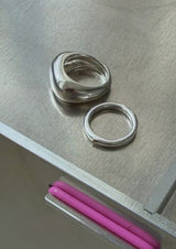 no more accessories the own and the icon ring silver