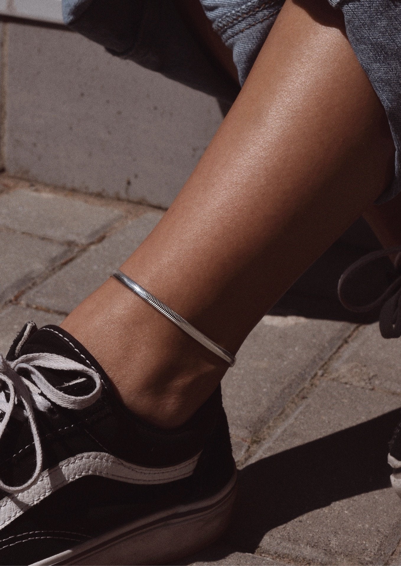 NO MORE accessories Snake Anklet in sterling silver